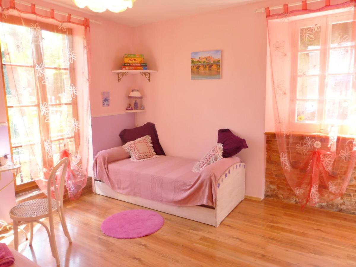 La Chambre D'Hote Au Gre Du Temps Montlaur  Buitenkant foto