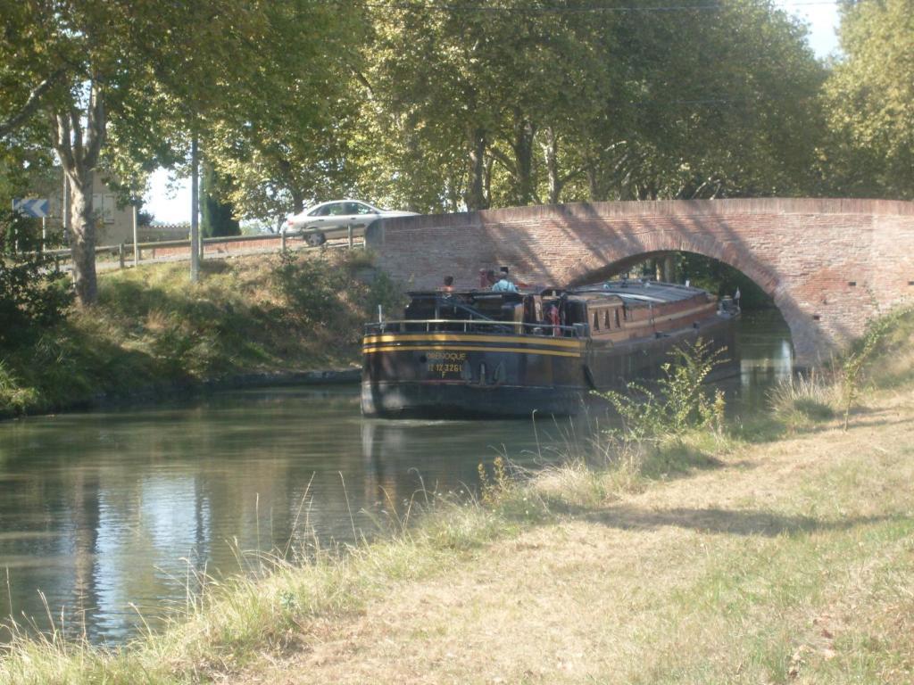 La Chambre D'Hote Au Gre Du Temps Montlaur  Buitenkant foto